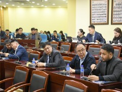 Хот байгуулалт, дэд бүтцийн хороо хуралдлаа