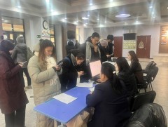 Зөөврийн тоног төхөөрөмж ашиглан улсын бүртгэлийн үйлчилгээг үзүүллээ