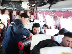 АТҮТ: Хот хооронд зорчиж буй 612 зорчигч, 23 жолоочид халуун аарцаар үйлчилжээ