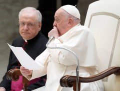 Ромын Пап уур амьсгалын асуудлаарх НҮБ-ын бага хуралд оролцохгүй болжээ