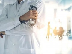 ЭМДЕГ: Өдөрт нэг эмчид 55-72 үзлэг, нэг үйлчлүүлэгчид 2.3-6.6 минут оногдож байна