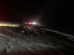 Цасанд суусан 44 автомашиныг татан гаргаж, 303 иргэний аюулгүй байдлыг ханган ажиллалаа