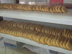 Нэг ширхэг хэвийн боов 4000-6000 төгрөгийн үнэтэй байна