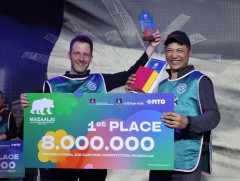 Олон улсын мөсөн урлаачдын тэмцээнд Францын уран бүтээлчид тэргүүн байрыг эзлэв