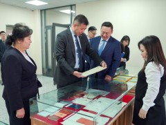 Улсын бүртгэлийн 24/7 иргэдэд үйлчлэх цахим үйлчилгээний төвийг нээлээ 