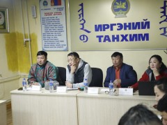 Ажлын хэсэг Булган аймгийн Баяннуур суманд ажиллаж байна
