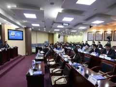 Нийслэлийн ИТХ-ын ээлжит бус XVII хуралдаан болж байна 