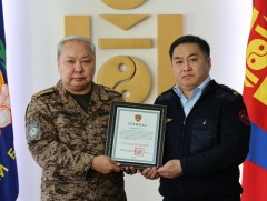 Зудын гамшигт нэрвэгдсэн малчдад УБТЗ “ХНН” 500 сая төгрөг хандивлав