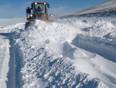 Хотоос гарах зарим чиглэлд тээврийн хэрэгслийн хөдөлгөөн түр хязгаарлалаа