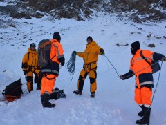 Орон нутгийн замд анхаарал болгоомжтой зорчино уу