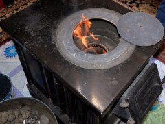 Угаарын хий хордлогоос сэрэмжлүүлж байна