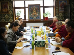 Гандантэгчэнлин хийдийн удирдлагуудтай ламхай хүүхдийн асуудлаар хамтран ажиллах санал солилцлоо