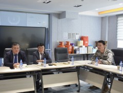 Сангийн яам болон харьяа байгууллагын алба хаагчид нэг өдрийн цалингаа хандивлалаа