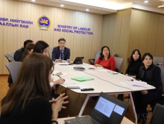 Сингапурын хамтын ажиллагааны байгууллагын зөвлөх үйлчилгээний багтай цахим уулзалт зохион байгуул..