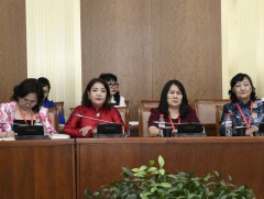 Монголын багш нарын YIII их хурал үргэлжилж байна