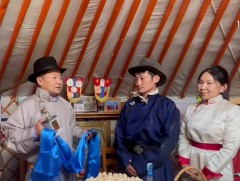 Дундговь: Дэлгэрцогт сумын малчин А.Эрдэнэтөгс, А.Болормаа нар 