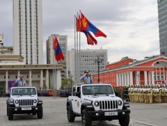 Цэргийн ёслол, хүндэтгэлийн ёслолын жагсаалд 1600 орчим алба хаагч, тусгай албаны техник хэрэгсэлт..