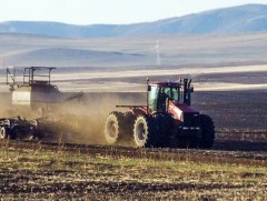 Олон хоног үргэлжилсэн бороо уринш бэлтгэхэд сөргөөр нөлөөлж байна