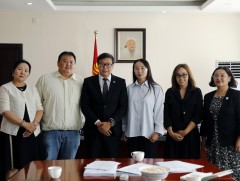 Салбарын хяналтын зарим чиг үүргийг мэргэжлийн холбоонд шилжүүлэх боломжтой