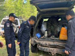 Хяналт шалгалт үргэлжилж байна 