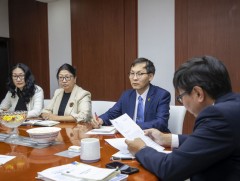 Төрийн өмчийн зургаан их сургуулийн Үйлдвэрчний эвлэлийн төлөөллийг хүлээн авч уулзав