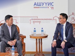 АШУҮИС боловсрол, эрүүл мэндийн чиглэлээр Баянгол дүүрэгтэй хамтран ажиллана