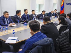 Эрүүл мэндийн салбарт IT чиглэлээр үйл ажиллагаа явуулж буй ААНБ-тай уулзлаа