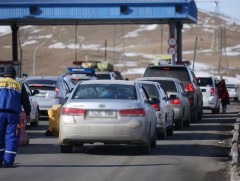 Хүндэтгэх шалтгаанаар нийслэлд 48 цагаас дээш хугацаанд зорчсон орон нутгийн тээврийн хэрэгсэл 500..