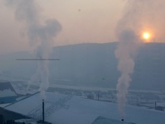 Иргэд: Олон арван тэрбум төгрөг үрэн таран хийсэн ч агаарын чанар сайжраагүй 