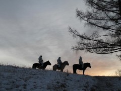 Хилчид төөрсөн иргэнийг олж, эмнэлгийн анхан шатны тусламж үзүүлжээ