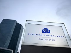 Европын төв банк бодлогын хүүгээ 0.25 хувиар буурууллаа