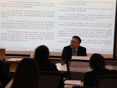 Гэр бүлийг дэмжих тухай анхдагч хуулийн төслийг боловсруулж хэлэлцүүллээ