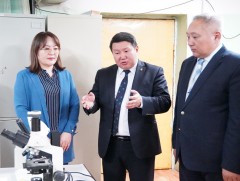 Үнэрт нүүрс устөрөгч тодорхойлох суурин багаж, дагалдах тоног төхөөрөмжтэй болно