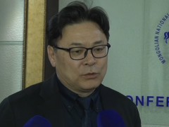 А.Мөнхболд: Эдийн засгийн хямрал тохиох нь гарцаагүй болж байна 