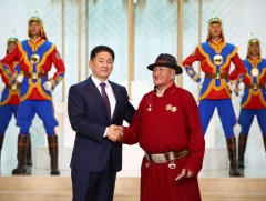 Хүнс, хөдөө аж ахуй, хөнгөн үйлдвэрийн яам байгуулагдсаны 100 жилийн ойг тохиолдуулан төрийн дээд ..