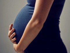 Монгол эмэгтэйчүүд жирэмсэн болсон цагаасаа иоджуулсан давсыг хүнсэндээ түлхүү хэрэглэвэл зохистой