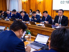 ЗГ: Улаанбурхан өвчний дэгдэлтийн хариу арга хэмжээ авч ажиллахыг үүрэг болголоо 