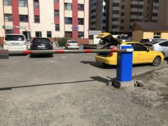 Машины зогсоол, талбайн автомат хаалтад цохиулж гэмтэхээс сэргийлье