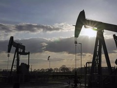 Европын Холбоо Оросын нефтийн үнийг 50 доллароос доош түвшинд барих санал тавина