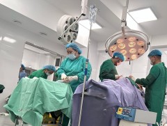 ГССҮТ-ийн алсын дуудлагын баг орон нутгийн эмч нартай хамтран осолд орсон иргэдэд тусламж үзүүллээ