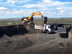 Төмөр замын бүтээн байгуулалтын ажлын явцтай танилцлаа