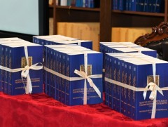 Монгол Улсын хүн ам, статистикийн холбоотой баримтуудыг нэгтгэн есөн боть ном болгон хэвлүүлжээ