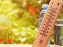    СЭРЭМЖЛҮҮЛЭГ: Ойрын өдрүүдэд хэт халалт үргэлжлэх тул наршихаас сэргийлэх зөвлөмжийг хүргэж байна