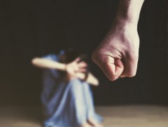 Гэр бүлийн хүчирхийлэл дотроос сэтгэл санааны хүчирхийлэл нь хохирогчийн аминд хүрэх эрсдэлтэй