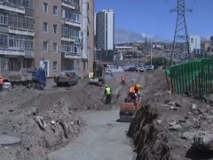 Нийслэлийн хэмжээнд 44 байршилд зам засварын ажил хийхээс 30 гаруйг нь шинэчилжээ