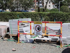Саппорогийн уулзвараас Баруун 4 зам хүртэлх явган замыг шинэчлэх ажил үргэлжилж байна