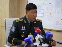 Нийслэл, дүүргийн шуурхай штабын бүрэлдэхүүнтэй цахим хурал хийж, үүрэг чиглэл өглөө