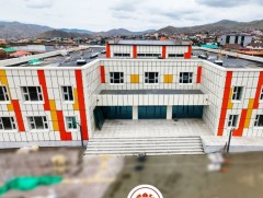 Нийслэлд 4 сургууль, 6 цэцэрлэг, 4 бага сургууль, цэцэрлэгийн цогцолбор, 1 спорт заалыг ашиглалтад..