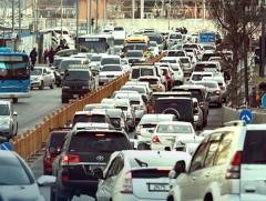 Ажлын өдрүүдэд улсын дугаарын тэгш болон сондгойгоор ангилан бүсчлэл харгалзахгүйгээр хөдөлгөөнд о..