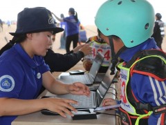 Увс аймгийн 100 жилийн ойн баяр наадмын хурдан морины уралдааны явцад 7 хүүхэд мориноос унажээ